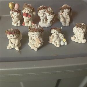 Festive Cherub Figurine Set - Cream and Gold set of 8